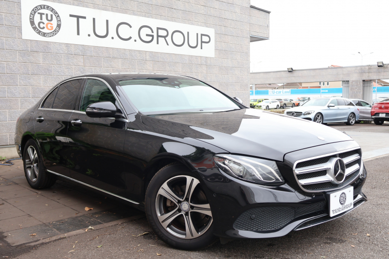 メルセデスベンツ Eクラス E200 AVG　ﾚｻﾞｰPKG ﾚｰﾀﾞｰｾｰﾌﾃｨPKG ｴｱﾊﾞﾗﾝｽPKG 1ｵｰﾅｰ 黒革 全席ｼｰﾄﾋｰﾀｰ 純正12.3ｲﾝﾁﾅﾋﾞ地ﾃﾞｼﾞ 360°ｶﾒﾗ Burmesterｻﾗｳﾝﾄﾞ Applecarplay Android Auto 電動Rｹﾞｰﾄ PTS LEDﾍｯﾄﾞ ｱﾅﾛｸﾞ時計 純正17AW　2年保証