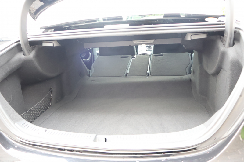 メルセデスベンツ Eクラス E200 AVG　ﾚｻﾞｰPKG ﾚｰﾀﾞｰｾｰﾌﾃｨPKG ｴｱﾊﾞﾗﾝｽPKG 1ｵｰﾅｰ 黒革 全席ｼｰﾄﾋｰﾀｰ 純正12.3ｲﾝﾁﾅﾋﾞ地ﾃﾞｼﾞ 360°ｶﾒﾗ Burmesterｻﾗｳﾝﾄﾞ Applecarplay Android Auto 電動Rｹﾞｰﾄ PTS LEDﾍｯﾄﾞ ｱﾅﾛｸﾞ時計 純正17AW　2年保証