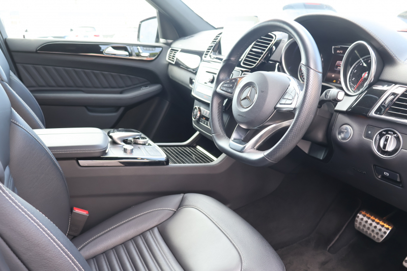 AMG GLE GLE43 4MATIC　ﾚｰﾀﾞｰｾｰﾌﾃｨPKG AMGｽﾀｲﾘﾝｸﾞPKG ﾅｲﾄPKG ﾊﾟﾉﾗﾐｯｸSR 黒革ｼｰﾄ 全席ｼｰﾄﾋｰﾀｰ 純正ﾅﾋﾞ地ﾃﾞｼﾞ 360度ｶﾒﾗｼｽﾃﾑ harman/kardonｻﾗｳﾝﾄﾞ AppleCarPlay 電動Rｹﾞｰﾄ LEDﾍｯﾄﾞﾗｲﾄ AMG21ｲﾝﾁAW　2年保証