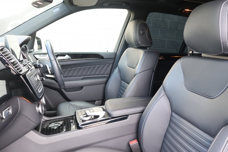 AMG GLE GLE43 4MATIC　ﾚｰﾀﾞｰｾｰﾌﾃｨPKG AMGｽﾀｲﾘﾝｸﾞPKG ﾅｲﾄPKG ﾊﾟﾉﾗﾐｯｸSR 黒革ｼｰﾄ 全席ｼｰﾄﾋｰﾀｰ 純正ﾅﾋﾞ地ﾃﾞｼﾞ 360度ｶﾒﾗｼｽﾃﾑ harman/kardonｻﾗｳﾝﾄﾞ AppleCarPlay 電動Rｹﾞｰﾄ LEDﾍｯﾄﾞﾗｲﾄ AMG21ｲﾝﾁAW　2年保証