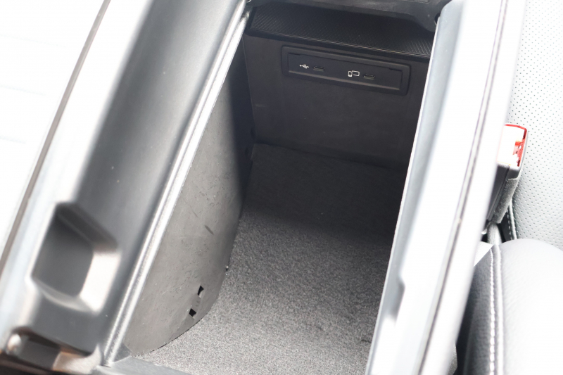 AMG GLC GLC43 4MATIC　後期型 ﾚｻﾞｰｴｸｽｸﾙｰｼﾌﾞPKG ﾚｰﾀﾞｰｾｰﾌﾃｨPKG ｴｱﾊﾞﾗﾝｽPKG 1ｵｰﾅｰ ﾊﾟﾉﾗﾏSR 黒革ｼｰﾄ ｼｰﾄﾋｰﾀ ﾍﾞﾝﾁﾚｰﾀ MBUX 純正10.25ｲﾝﾁﾅﾋﾞ地ﾃﾞｼﾞ ｺｯｸﾋﾟｯﾄDisp AppleCarPlay 360°ｶﾒﾗ PTS 電動Rｹﾞｰﾄ HUD AMG20ｲﾝﾁAW　2年保証