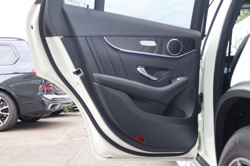 AMG GLC GLC43 4MATIC　後期型 ﾚｻﾞｰｴｸｽｸﾙｰｼﾌﾞPKG ﾚｰﾀﾞｰｾｰﾌﾃｨPKG ｴｱﾊﾞﾗﾝｽPKG 1ｵｰﾅｰ ﾊﾟﾉﾗﾏSR 黒革ｼｰﾄ ｼｰﾄﾋｰﾀ ﾍﾞﾝﾁﾚｰﾀ MBUX 純正10.25ｲﾝﾁﾅﾋﾞ地ﾃﾞｼﾞ ｺｯｸﾋﾟｯﾄDisp AppleCarPlay 360°ｶﾒﾗ PTS 電動Rｹﾞｰﾄ HUD AMG20ｲﾝﾁAW　2年保証