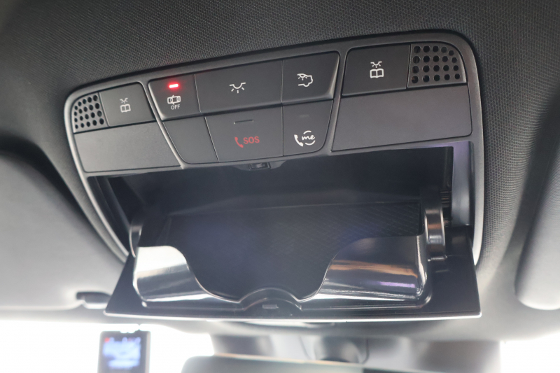 AMG GLC GLC43 4MATIC　後期型 ﾚｻﾞｰｴｸｽｸﾙｰｼﾌﾞPKG ﾚｰﾀﾞｰｾｰﾌﾃｨPKG ｴｱﾊﾞﾗﾝｽPKG 1ｵｰﾅｰ ﾊﾟﾉﾗﾏSR 黒革ｼｰﾄ ｼｰﾄﾋｰﾀ ﾍﾞﾝﾁﾚｰﾀ MBUX 純正10.25ｲﾝﾁﾅﾋﾞ地ﾃﾞｼﾞ ｺｯｸﾋﾟｯﾄDisp AppleCarPlay 360°ｶﾒﾗ PTS 電動Rｹﾞｰﾄ HUD AMG20ｲﾝﾁAW　2年保証