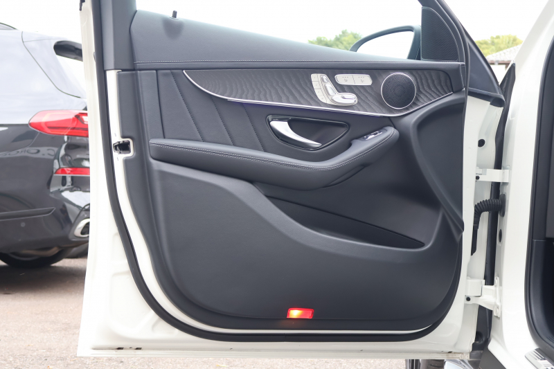 AMG GLC GLC43 4MATIC　後期型 ﾚｻﾞｰｴｸｽｸﾙｰｼﾌﾞPKG ﾚｰﾀﾞｰｾｰﾌﾃｨPKG ｴｱﾊﾞﾗﾝｽPKG 1ｵｰﾅｰ ﾊﾟﾉﾗﾏSR 黒革ｼｰﾄ ｼｰﾄﾋｰﾀ ﾍﾞﾝﾁﾚｰﾀ MBUX 純正10.25ｲﾝﾁﾅﾋﾞ地ﾃﾞｼﾞ ｺｯｸﾋﾟｯﾄDisp AppleCarPlay 360°ｶﾒﾗ PTS 電動Rｹﾞｰﾄ HUD AMG20ｲﾝﾁAW　2年保証