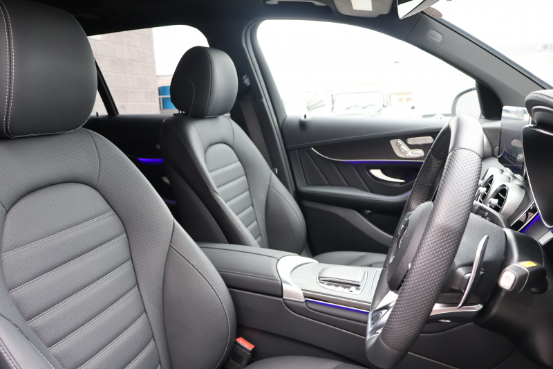 AMG GLC GLC43 4MATIC　後期型 ﾚｻﾞｰｴｸｽｸﾙｰｼﾌﾞPKG ﾚｰﾀﾞｰｾｰﾌﾃｨPKG ｴｱﾊﾞﾗﾝｽPKG 1ｵｰﾅｰ ﾊﾟﾉﾗﾏSR 黒革ｼｰﾄ ｼｰﾄﾋｰﾀ ﾍﾞﾝﾁﾚｰﾀ MBUX 純正10.25ｲﾝﾁﾅﾋﾞ地ﾃﾞｼﾞ ｺｯｸﾋﾟｯﾄDisp AppleCarPlay 360°ｶﾒﾗ PTS 電動Rｹﾞｰﾄ HUD AMG20ｲﾝﾁAW　2年保証