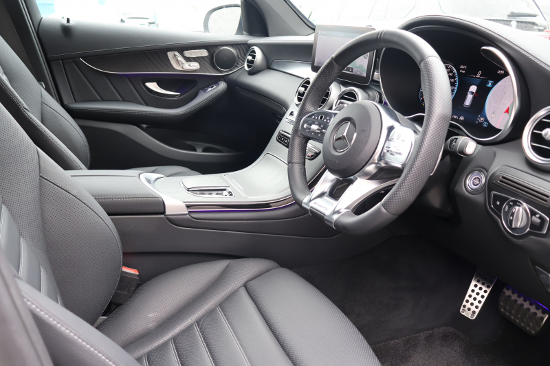 AMG GLC GLC43 4MATIC　後期型 ﾚｻﾞｰｴｸｽｸﾙｰｼﾌﾞPKG ﾚｰﾀﾞｰｾｰﾌﾃｨPKG ｴｱﾊﾞﾗﾝｽPKG 1ｵｰﾅｰ ﾊﾟﾉﾗﾏSR 黒革ｼｰﾄ ｼｰﾄﾋｰﾀ ﾍﾞﾝﾁﾚｰﾀ MBUX 純正10.25ｲﾝﾁﾅﾋﾞ地ﾃﾞｼﾞ ｺｯｸﾋﾟｯﾄDisp AppleCarPlay 360°ｶﾒﾗ PTS 電動Rｹﾞｰﾄ HUD AMG20ｲﾝﾁAW　2年保証