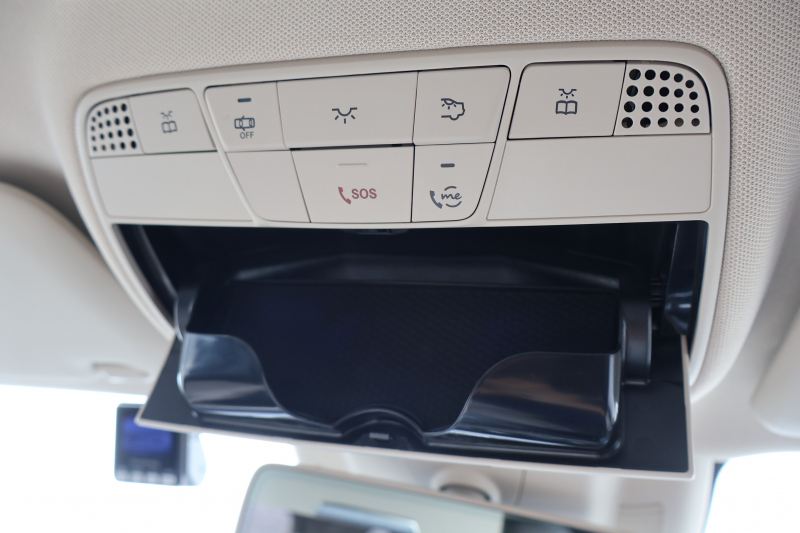 メルセデスベンツ Eクラス E220d 4MATIC ｵｰﾙﾃﾚｲﾝ ﾛｰﾚｳｽｴﾃﾞｨｼｮﾝ　特別仕様車  ﾚｰﾀﾞｰｾｰﾌﾃｨPKG ｴｱﾊﾞﾗﾝｽPKG ﾊﾟﾉﾗﾏSR ｷｰﾚｽGO 白/黒ﾅｯﾊﾟ革 ｼｰﾄﾋｰﾀｰ ﾍﾞﾝﾁﾚｰﾀｰ ｽﾃｱﾘﾝｸﾞﾋｰﾀｰ 純正ﾅﾋﾞ地ﾃﾞｼﾞ 360°ｶﾒﾗ Burmester Applecarplay 電動Rｹﾞｰﾄ HUD 専用19ｲﾝﾁAW　2年保証