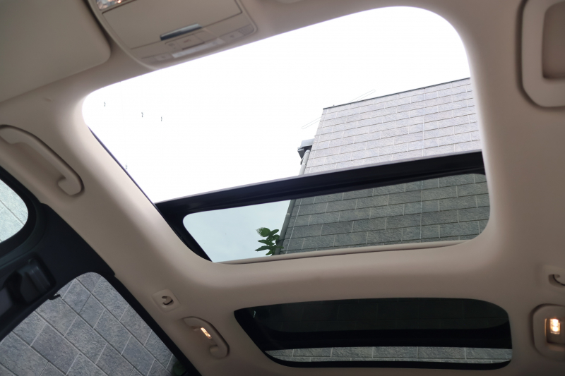 メルセデスベンツ Eクラス E220d 4MATIC ｵｰﾙﾃﾚｲﾝ ﾛｰﾚｳｽｴﾃﾞｨｼｮﾝ　特別仕様車  ﾚｰﾀﾞｰｾｰﾌﾃｨPKG ｴｱﾊﾞﾗﾝｽPKG ﾊﾟﾉﾗﾏSR ｷｰﾚｽGO 白/黒ﾅｯﾊﾟ革 ｼｰﾄﾋｰﾀｰ ﾍﾞﾝﾁﾚｰﾀｰ ｽﾃｱﾘﾝｸﾞﾋｰﾀｰ 純正ﾅﾋﾞ地ﾃﾞｼﾞ 360°ｶﾒﾗ Burmester Applecarplay 電動Rｹﾞｰﾄ HUD 専用19ｲﾝﾁAW　2年保証