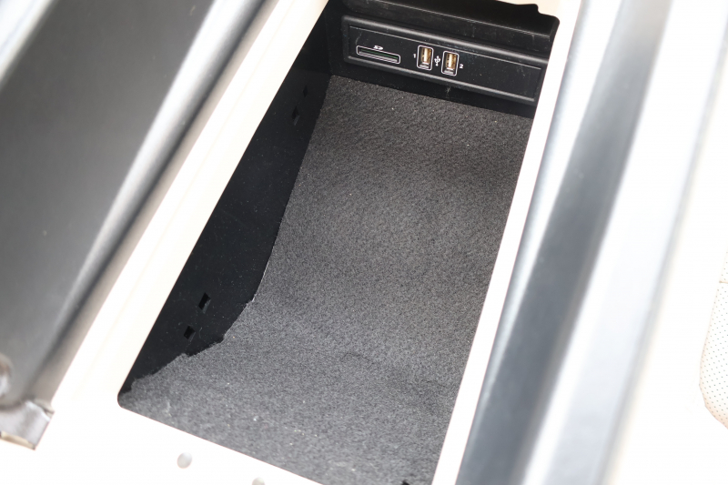 メルセデスベンツ Eクラス E220d 4MATIC ｵｰﾙﾃﾚｲﾝ ﾛｰﾚｳｽｴﾃﾞｨｼｮﾝ　特別仕様車  ﾚｰﾀﾞｰｾｰﾌﾃｨPKG ｴｱﾊﾞﾗﾝｽPKG ﾊﾟﾉﾗﾏSR ｷｰﾚｽGO 白/黒ﾅｯﾊﾟ革 ｼｰﾄﾋｰﾀｰ ﾍﾞﾝﾁﾚｰﾀｰ ｽﾃｱﾘﾝｸﾞﾋｰﾀｰ 純正ﾅﾋﾞ地ﾃﾞｼﾞ 360°ｶﾒﾗ Burmester Applecarplay 電動Rｹﾞｰﾄ HUD 専用19ｲﾝﾁAW　2年保証