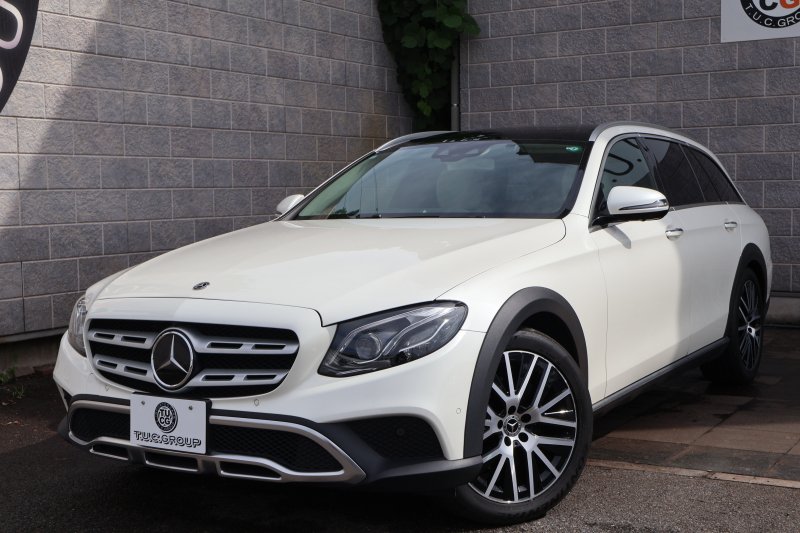 メルセデスベンツ Eクラス E220d 4MATIC ｵｰﾙﾃﾚｲﾝ ﾛｰﾚｳｽｴﾃﾞｨｼｮﾝ　特別仕様車  ﾚｰﾀﾞｰｾｰﾌﾃｨPKG ｴｱﾊﾞﾗﾝｽPKG ﾊﾟﾉﾗﾏSR ｷｰﾚｽGO 白/黒ﾅｯﾊﾟ革 ｼｰﾄﾋｰﾀｰ ﾍﾞﾝﾁﾚｰﾀｰ ｽﾃｱﾘﾝｸﾞﾋｰﾀｰ 純正ﾅﾋﾞ地ﾃﾞｼﾞ 360°ｶﾒﾗ Burmester Applecarplay 電動Rｹﾞｰﾄ HUD 専用19ｲﾝﾁAW　2年保証