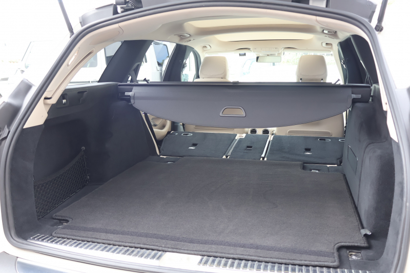 メルセデスベンツ Eクラス E220d 4MATIC ｵｰﾙﾃﾚｲﾝ ﾛｰﾚｳｽｴﾃﾞｨｼｮﾝ　特別仕様車  ﾚｰﾀﾞｰｾｰﾌﾃｨPKG ｴｱﾊﾞﾗﾝｽPKG ﾊﾟﾉﾗﾏSR ｷｰﾚｽGO 白/黒ﾅｯﾊﾟ革 ｼｰﾄﾋｰﾀｰ ﾍﾞﾝﾁﾚｰﾀｰ ｽﾃｱﾘﾝｸﾞﾋｰﾀｰ 純正ﾅﾋﾞ地ﾃﾞｼﾞ 360°ｶﾒﾗ Burmester Applecarplay 電動Rｹﾞｰﾄ HUD 専用19ｲﾝﾁAW　2年保証