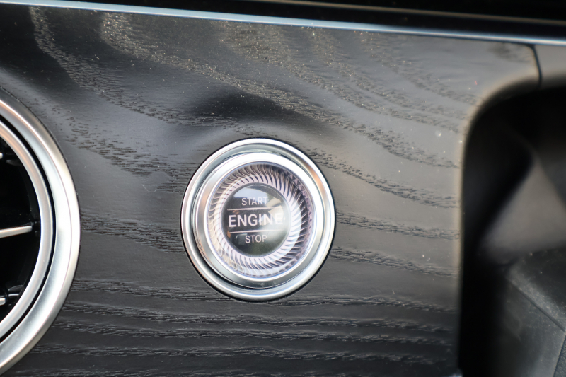 メルセデスベンツ Eクラス E220d 4MATIC ｵｰﾙﾃﾚｲﾝ　後期型 ｴｸｽｸﾙｰｼﾌﾞPKG ｴﾅｼﾞｬｲｼﾞﾝｸﾞPKG ﾚｰﾀﾞｰｾｰﾌﾃｨPKG 1ｵｰﾅｰ ﾊﾟﾉﾗﾏSR ﾌﾞﾗｳﾝ革 ｼｰﾄﾋｰﾀ ﾍﾞﾝﾁﾚｰﾀ 360°ｶﾒﾗ MBUX ARﾅﾋﾞｹﾞｰｼｮﾝ Burmester ﾜｲﾔﾚｽﾁｬｰｼﾞﾝｸﾞ HUD ｴｱｻｽ 純正19ｲﾝﾁAW　2年保証