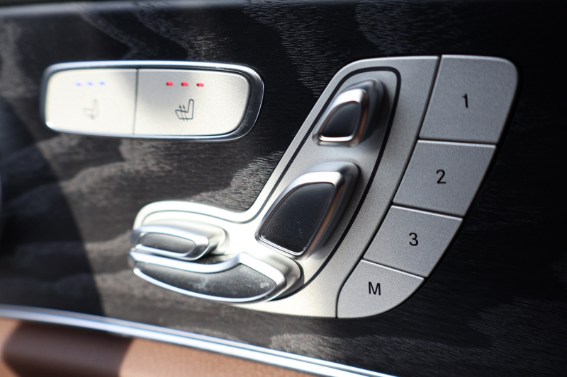 メルセデスベンツ Eクラス E220d 4MATIC ｵｰﾙﾃﾚｲﾝ　後期型 ｴｸｽｸﾙｰｼﾌﾞPKG ｴﾅｼﾞｬｲｼﾞﾝｸﾞPKG ﾚｰﾀﾞｰｾｰﾌﾃｨPKG 1ｵｰﾅｰ ﾊﾟﾉﾗﾏSR ﾌﾞﾗｳﾝ革 ｼｰﾄﾋｰﾀ ﾍﾞﾝﾁﾚｰﾀ 360°ｶﾒﾗ MBUX ARﾅﾋﾞｹﾞｰｼｮﾝ Burmester ﾜｲﾔﾚｽﾁｬｰｼﾞﾝｸﾞ HUD ｴｱｻｽ 純正19ｲﾝﾁAW　2年保証