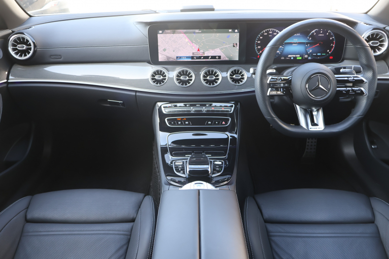 AMG Eクラス E53 4MATIC+ ｶﾌﾞﾘｵﾚ(ISG搭載ﾓﾃﾞﾙ)　後期型 ﾀﾞｸﾚｯﾄﾞ幌 ｴｸｽｸﾙｰｼﾌﾞPKG ｴﾅｼﾞｬｲｼﾞﾝｸﾞPKGﾌﾟﾗｽ ｴｱﾊﾞﾗﾝｽPKG ﾚｰﾀﾞｰｾｰﾌﾃｨPKG 黒ﾅｯﾊﾟ革 ｼｰﾄﾋｰﾀ ﾍﾞﾝﾁﾚｰﾀ MBUX ARﾅﾋﾞ地ﾃﾞｼﾞ 360°ｶﾒﾗ MBUX Burmester Applecarplay HUD PTS AMG20ｲﾝﾁAW　2年保証