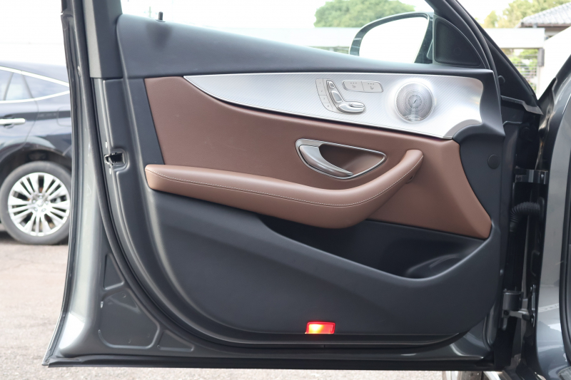 メルセデスベンツ Eクラス E220d 4MATIC ｵｰﾙﾃﾚｲﾝ　 ｴｸｽｸﾙｰｼﾌﾞPKG ﾚｰﾀﾞｰｾｰﾌﾃｨPKG ｴｱﾊﾞﾗﾝｽPKG 1ｵｰﾅｰ ﾊﾟﾉﾗﾏSR ｷｰﾚｽGO ﾅｯﾂﾌﾞﾗｳﾝ革 ｼｰﾄﾋｰﾀｰ ﾍﾞﾝﾁﾚｰﾀｰ 純正ﾅﾋﾞ地ﾃﾞｼﾞ 360°ｶﾒﾗ Burmester Applecarplay 電動Rｹﾞｰﾄ HUD 専用19ｲﾝﾁAW　2年保証