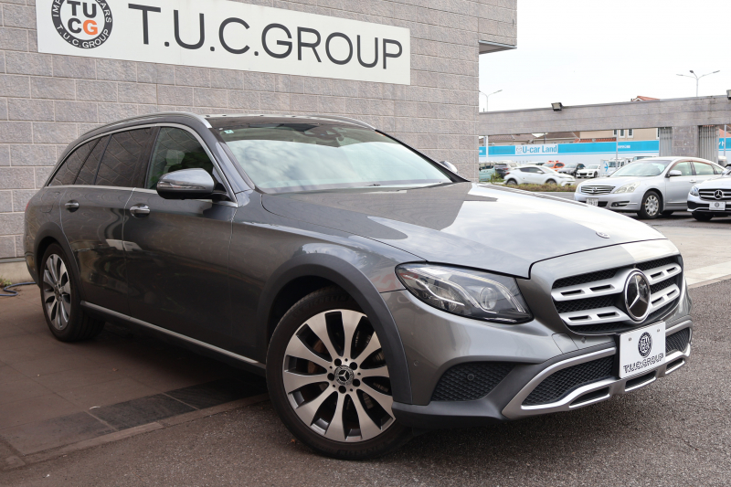 メルセデスベンツ Eクラス E220d 4MATIC ｵｰﾙﾃﾚｲﾝ　 ｴｸｽｸﾙｰｼﾌﾞPKG ﾚｰﾀﾞｰｾｰﾌﾃｨPKG ｴｱﾊﾞﾗﾝｽPKG 1ｵｰﾅｰ ﾊﾟﾉﾗﾏSR ｷｰﾚｽGO ﾅｯﾂﾌﾞﾗｳﾝ革 ｼｰﾄﾋｰﾀｰ ﾍﾞﾝﾁﾚｰﾀｰ 純正ﾅﾋﾞ地ﾃﾞｼﾞ 360°ｶﾒﾗ Burmester Applecarplay 電動Rｹﾞｰﾄ HUD 専用19ｲﾝﾁAW　2年保証