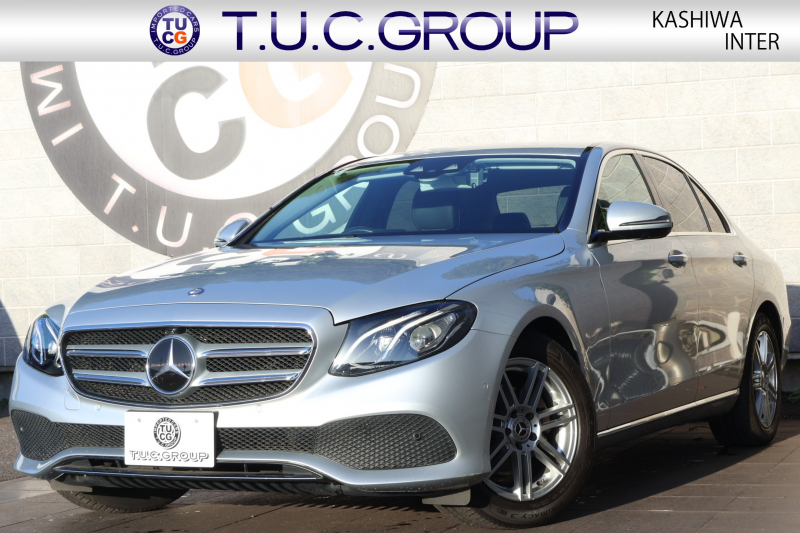 メルセデスベンツ Eクラス E200 AVG　ﾚｻﾞｰPKG ﾚｰﾀﾞｰｾｰﾌﾃｨPKG ｴｱﾊﾞﾗﾝｽPKG 黒革 全席ｼｰﾄﾋｰﾀｰ 純正12.3ｲﾝﾁﾅﾋﾞ地ﾃﾞｼﾞ 360°ｶﾒﾗ Burmesterｻﾗｳﾝﾄﾞ Applecarplay Android Auto 電動Rｹﾞｰﾄ PTS LEDﾍｯﾄﾞ ｱﾅﾛｸﾞ時計　2年保証