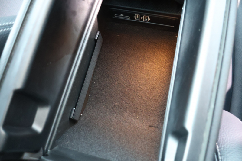 メルセデスベンツ Cクラス C220d ｽﾃｰｼｮﾝﾜｺﾞﾝ ﾛｰﾚｳｽｴﾃﾞｨｼｮﾝ　特別仕様車 AMGｽﾀｲﾘﾝｸﾞPKG ﾚｰﾀﾞｰｾｰﾌﾃｨPKG 1ｵｰﾅｰ ﾊﾟﾉﾗﾐｯｸSR 黒革 ﾒﾓﾘｰ付ﾊﾟﾜｰｼｰﾄ ｼｰﾄﾋｰﾀｰ ｷｰﾚｽGO 純正ﾅﾋﾞ地ﾃﾞｼﾞ Bﾓﾆﾀｰ 電動Rｹﾞｰﾄ LEDﾍｯﾄﾞ ECOｽﾄｯﾌﾟ AMG18ｲﾝﾁAW　2年保証