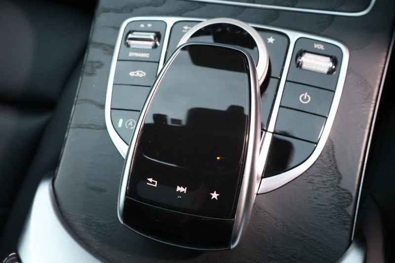 メルセデスベンツ Cクラス C220d ｽﾃｰｼｮﾝﾜｺﾞﾝ ﾛｰﾚｳｽｴﾃﾞｨｼｮﾝ　特別仕様車 AMGｽﾀｲﾘﾝｸﾞPKG ﾚｰﾀﾞｰｾｰﾌﾃｨPKG 1ｵｰﾅｰ ﾊﾟﾉﾗﾐｯｸSR 黒革 ﾒﾓﾘｰ付ﾊﾟﾜｰｼｰﾄ ｼｰﾄﾋｰﾀｰ ｷｰﾚｽGO 純正ﾅﾋﾞ地ﾃﾞｼﾞ Bﾓﾆﾀｰ 電動Rｹﾞｰﾄ LEDﾍｯﾄﾞ ECOｽﾄｯﾌﾟ AMG18ｲﾝﾁAW　2年保証