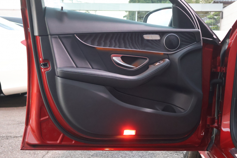 メルセデスベンツ Cクラス C220d ｽﾃｰｼｮﾝﾜｺﾞﾝ ﾛｰﾚｳｽｴﾃﾞｨｼｮﾝ　特別仕様車 AMGｽﾀｲﾘﾝｸﾞPKG ﾚｰﾀﾞｰｾｰﾌﾃｨPKG 1ｵｰﾅｰ ﾊﾟﾉﾗﾐｯｸSR 黒革 ﾒﾓﾘｰ付ﾊﾟﾜｰｼｰﾄ ｼｰﾄﾋｰﾀｰ ｷｰﾚｽGO 純正ﾅﾋﾞ地ﾃﾞｼﾞ Bﾓﾆﾀｰ 電動Rｹﾞｰﾄ LEDﾍｯﾄﾞ ECOｽﾄｯﾌﾟ AMG18ｲﾝﾁAW　2年保証