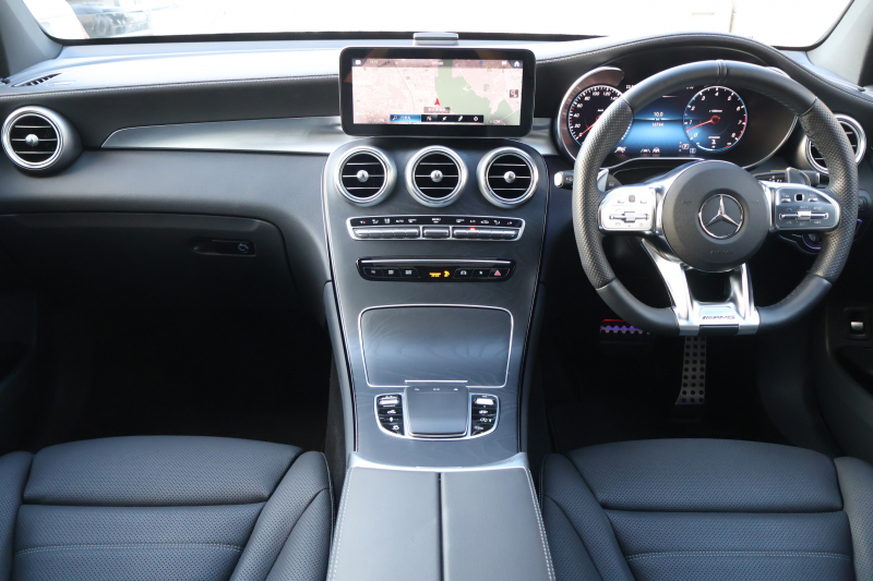 AMG GLCクーペ GLC43 4MATIC ｸｰﾍﾟ　後期型 ﾚｻﾞｰｴｸｽｸﾙｰｼﾌﾞPKG ﾚｰﾀﾞｰｾｰﾌﾃｨPKG ｴｱﾊﾞﾗﾝｽPKG ｶﾞﾗｽSR 黒革ｼｰﾄ ｼｰﾄﾋｰﾀ ﾍﾞﾝﾁﾚｰﾀ MBUX 純正10.25ｲﾝﾁﾅﾋﾞ地ﾃﾞｼﾞ ｺｯｸﾋﾟｯﾄDisp AppleCarPlay 360°ｶﾒﾗ PTS 電動Rｹﾞｰﾄ HUD AMG20ｲﾝﾁAW　新車保証