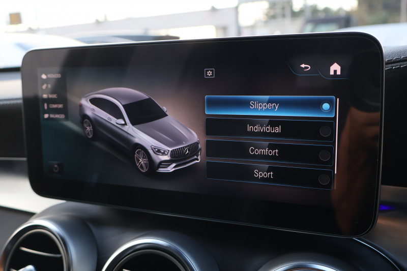 AMG GLCクーペ GLC43 4MATIC ｸｰﾍﾟ　後期型 ﾚｻﾞｰｴｸｽｸﾙｰｼﾌﾞPKG ﾚｰﾀﾞｰｾｰﾌﾃｨPKG ｴｱﾊﾞﾗﾝｽPKG ｶﾞﾗｽSR 黒革ｼｰﾄ ｼｰﾄﾋｰﾀ ﾍﾞﾝﾁﾚｰﾀ MBUX 純正10.25ｲﾝﾁﾅﾋﾞ地ﾃﾞｼﾞ ｺｯｸﾋﾟｯﾄDisp AppleCarPlay 360°ｶﾒﾗ PTS 電動Rｹﾞｰﾄ HUD AMG20ｲﾝﾁAW　新車保証