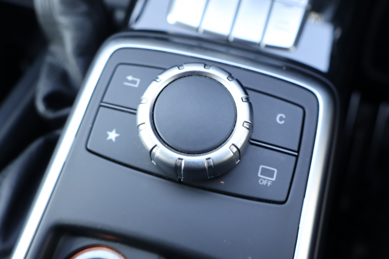 メルセデスベンツ Gクラス G350d　後期型 ﾗｸﾞｼﾞｭｱﾘｰPKG ｴｸｽﾃﾘｱｽﾃﾝﾚｽPKG ｸﾛｰﾑPKG ﾃﾞｨｽﾄﾛﾆｯｸ&BSM 7AT SR 茶革ｼｰﾄ ﾒﾓﾘｰ付Pｼｰﾄ 全席ﾋｰﾀｰ 純正8ｲﾝﾁﾜｲﾄﾞﾅﾋﾞ地ﾃﾞｼﾞ Bｶﾒﾗ harman/kardon appleCarplay PTS ｷｾﾉﾝ ﾌﾛﾝﾄﾗﾝﾅｰﾙｰﾌﾗｯｸ ORCﾗﾀﾞｰ AMG20ｲﾝﾁAW　2年保証