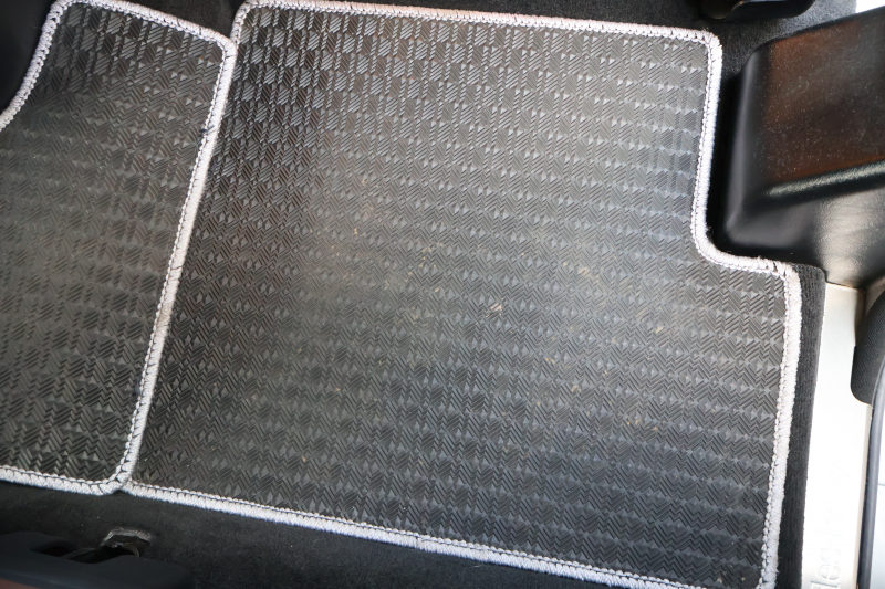 メルセデスベンツ Gクラス G350d　後期型 ﾗｸﾞｼﾞｭｱﾘｰPKG ｴｸｽﾃﾘｱｽﾃﾝﾚｽPKG ｸﾛｰﾑPKG ﾃﾞｨｽﾄﾛﾆｯｸ&BSM 7AT SR 茶革ｼｰﾄ ﾒﾓﾘｰ付Pｼｰﾄ 全席ﾋｰﾀｰ 純正8ｲﾝﾁﾜｲﾄﾞﾅﾋﾞ地ﾃﾞｼﾞ Bｶﾒﾗ harman/kardon appleCarplay PTS ｷｾﾉﾝ ﾌﾛﾝﾄﾗﾝﾅｰﾙｰﾌﾗｯｸ ORCﾗﾀﾞｰ AMG20ｲﾝﾁAW　2年保証