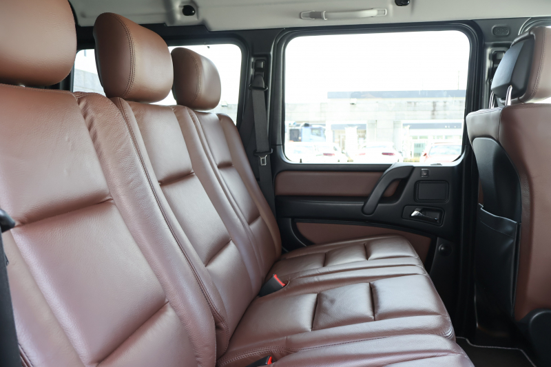 メルセデスベンツ Gクラス G350d　後期型 ﾗｸﾞｼﾞｭｱﾘｰPKG ｴｸｽﾃﾘｱｽﾃﾝﾚｽPKG ｸﾛｰﾑPKG ﾃﾞｨｽﾄﾛﾆｯｸ&BSM 7AT SR 茶革ｼｰﾄ ﾒﾓﾘｰ付Pｼｰﾄ 全席ﾋｰﾀｰ 純正8ｲﾝﾁﾜｲﾄﾞﾅﾋﾞ地ﾃﾞｼﾞ Bｶﾒﾗ harman/kardon appleCarplay PTS ｷｾﾉﾝ ﾌﾛﾝﾄﾗﾝﾅｰﾙｰﾌﾗｯｸ ORCﾗﾀﾞｰ AMG20ｲﾝﾁAW　2年保証