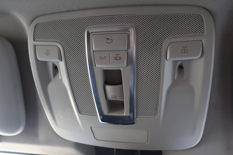 メルセデスベンツ Gクラス G350d　後期型 ﾗｸﾞｼﾞｭｱﾘｰPKG ｴｸｽﾃﾘｱｽﾃﾝﾚｽPKG ｸﾛｰﾑPKG ﾃﾞｨｽﾄﾛﾆｯｸ&BSM 7AT SR 茶革ｼｰﾄ ﾒﾓﾘｰ付Pｼｰﾄ 全席ﾋｰﾀｰ 純正8ｲﾝﾁﾜｲﾄﾞﾅﾋﾞ地ﾃﾞｼﾞ Bｶﾒﾗ harman/kardon appleCarplay PTS ｷｾﾉﾝ ﾌﾛﾝﾄﾗﾝﾅｰﾙｰﾌﾗｯｸ ORCﾗﾀﾞｰ AMG20ｲﾝﾁAW　2年保証