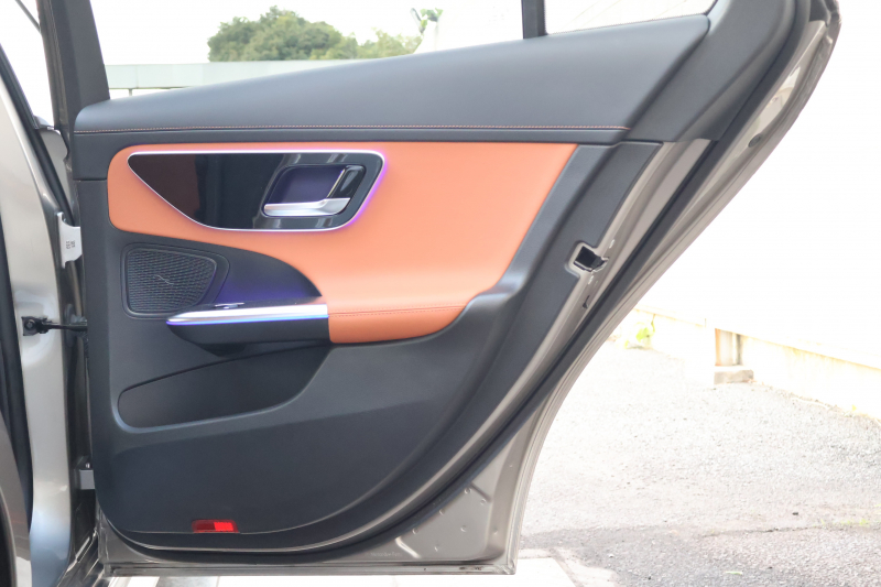 メルセデスベンツ Cクラス C200ｽﾃｰｼｮﾝﾜｺﾞﾝ AVG(ISG搭載ﾓﾃﾞﾙ)　ﾚｻﾞｰｴｸｽｸﾙｰｼﾌﾞPKG AMGﾗｲﾝPKG ﾍﾞｰｼｯｸPKG ﾚｰﾀﾞｰｾｰﾌﾃｨPKG 1ｵｰﾅｰ ﾊﾟﾉﾗﾏSR 茶革 ｼｰﾄﾋｰﾀｰ 純正ﾅﾋﾞ地ﾃﾞｼﾞ MBUX ARﾅﾋﾞ 360度ｶﾒﾗ  PTS HUD  AMG18ｲﾝﾁAW　2年保証