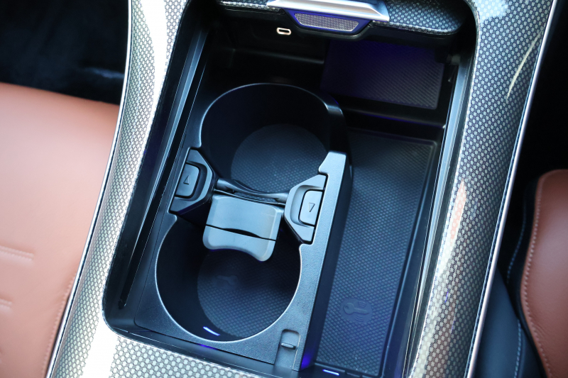 メルセデスベンツ Cクラス C200ｽﾃｰｼｮﾝﾜｺﾞﾝ AVG(ISG搭載ﾓﾃﾞﾙ)　ﾚｻﾞｰｴｸｽｸﾙｰｼﾌﾞPKG AMGﾗｲﾝPKG ﾍﾞｰｼｯｸPKG ﾚｰﾀﾞｰｾｰﾌﾃｨPKG 1ｵｰﾅｰ ﾊﾟﾉﾗﾏSR 茶革 ｼｰﾄﾋｰﾀｰ 純正ﾅﾋﾞ地ﾃﾞｼﾞ MBUX ARﾅﾋﾞ 360度ｶﾒﾗ  PTS HUD  AMG18ｲﾝﾁAW　2年保証