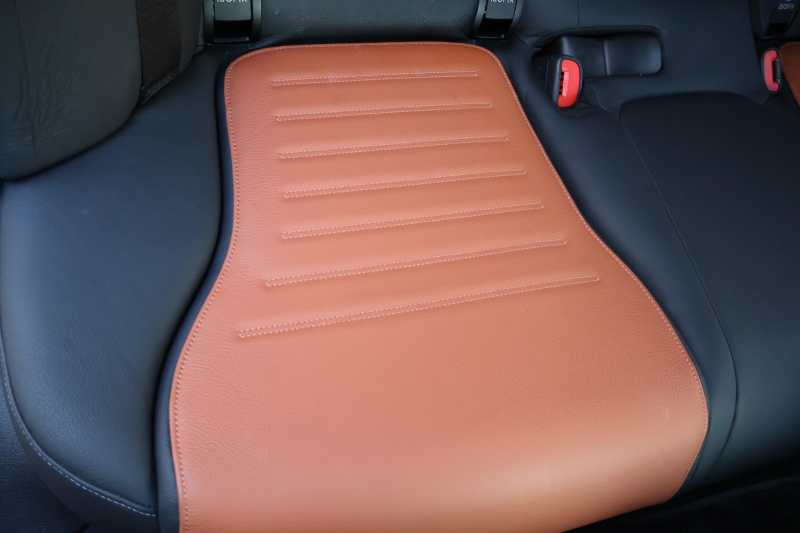 メルセデスベンツ Cクラス C200ｽﾃｰｼｮﾝﾜｺﾞﾝ AVG(ISG搭載ﾓﾃﾞﾙ)　ﾚｻﾞｰｴｸｽｸﾙｰｼﾌﾞPKG AMGﾗｲﾝPKG ﾍﾞｰｼｯｸPKG ﾚｰﾀﾞｰｾｰﾌﾃｨPKG 1ｵｰﾅｰ ﾊﾟﾉﾗﾏSR 茶革 ｼｰﾄﾋｰﾀｰ 純正ﾅﾋﾞ地ﾃﾞｼﾞ MBUX ARﾅﾋﾞ 360度ｶﾒﾗ  PTS HUD  AMG18ｲﾝﾁAW　2年保証