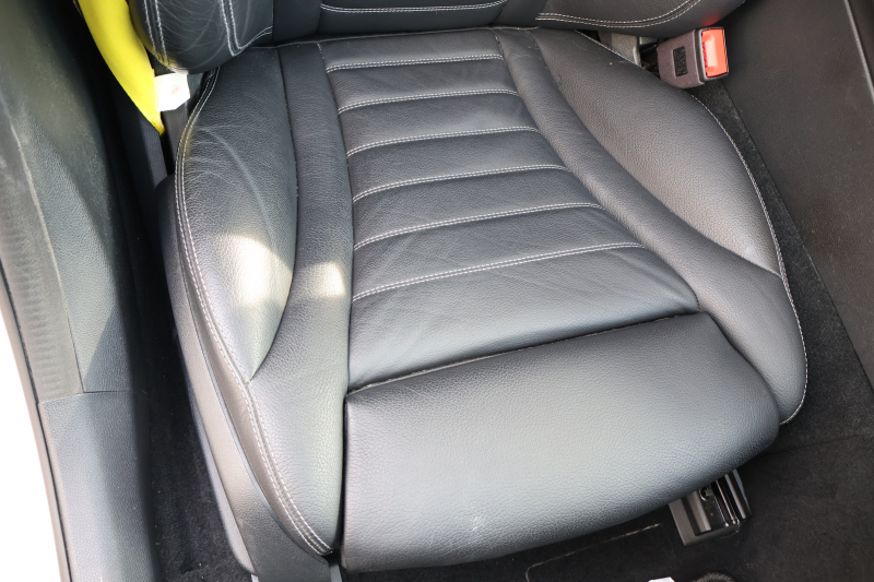 AMG Cクラス C43 4MATIC 　後期型 AMGｽﾀｲﾘﾝｸﾞPKG ﾚｰﾀﾞｰｾｰﾌﾃｨPKG ｴｱﾊﾞﾗﾝｽPKG ﾊﾟﾉﾗﾏSR ﾌﾞﾗｯｸ革 ｼｰﾄﾋｰﾀ 純正10.25ｲﾝﾁﾅﾋﾞ地ﾃﾞｼﾞ ｺｯｸﾋﾟｯﾄDisp AppleCarPlay Burmesterｻﾗｳﾝﾄﾞ Bﾓﾆﾀｰ 電動Rｹﾞｰﾄ ﾌｯﾄﾄﾗﾝｸOP KW車高調 AMG19ｲﾝﾁAW　2年保証