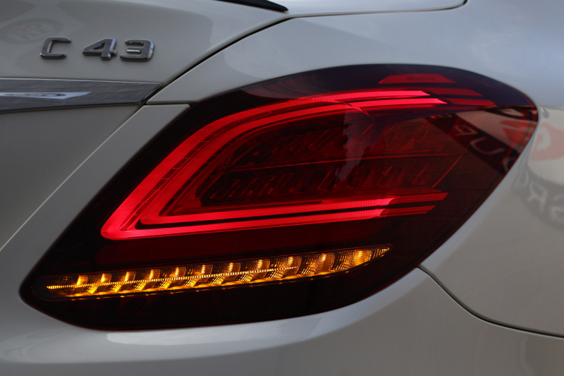 AMG Cクラス C43 4MATIC 　後期型 AMGｽﾀｲﾘﾝｸﾞPKG ﾚｰﾀﾞｰｾｰﾌﾃｨPKG ｴｱﾊﾞﾗﾝｽPKG ﾊﾟﾉﾗﾏSR ﾌﾞﾗｯｸ革 ｼｰﾄﾋｰﾀ 純正10.25ｲﾝﾁﾅﾋﾞ地ﾃﾞｼﾞ ｺｯｸﾋﾟｯﾄDisp AppleCarPlay Burmesterｻﾗｳﾝﾄﾞ Bﾓﾆﾀｰ 電動Rｹﾞｰﾄ ﾌｯﾄﾄﾗﾝｸOP KW車高調 AMG19ｲﾝﾁAW　2年保証