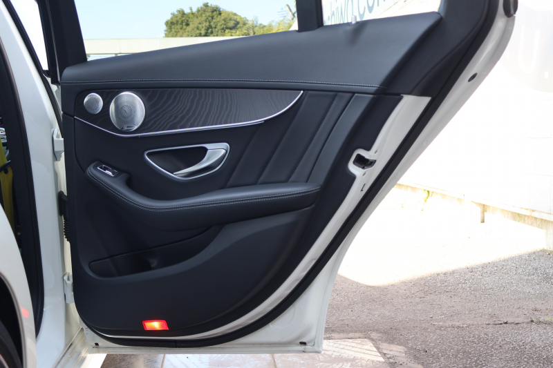 AMG Cクラス C43 4MATIC 　後期型 AMGｽﾀｲﾘﾝｸﾞPKG ﾚｰﾀﾞｰｾｰﾌﾃｨPKG ｴｱﾊﾞﾗﾝｽPKG ﾊﾟﾉﾗﾏSR ﾌﾞﾗｯｸ革 ｼｰﾄﾋｰﾀ 純正10.25ｲﾝﾁﾅﾋﾞ地ﾃﾞｼﾞ ｺｯｸﾋﾟｯﾄDisp AppleCarPlay Burmesterｻﾗｳﾝﾄﾞ Bﾓﾆﾀｰ 電動Rｹﾞｰﾄ ﾌｯﾄﾄﾗﾝｸOP KW車高調 AMG19ｲﾝﾁAW　2年保証