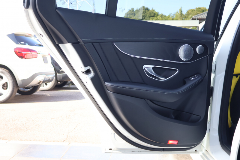 AMG Cクラス C43 4MATIC 　後期型 AMGｽﾀｲﾘﾝｸﾞPKG ﾚｰﾀﾞｰｾｰﾌﾃｨPKG ｴｱﾊﾞﾗﾝｽPKG ﾊﾟﾉﾗﾏSR ﾌﾞﾗｯｸ革 ｼｰﾄﾋｰﾀ 純正10.25ｲﾝﾁﾅﾋﾞ地ﾃﾞｼﾞ ｺｯｸﾋﾟｯﾄDisp AppleCarPlay Burmesterｻﾗｳﾝﾄﾞ Bﾓﾆﾀｰ 電動Rｹﾞｰﾄ ﾌｯﾄﾄﾗﾝｸOP KW車高調 AMG19ｲﾝﾁAW　2年保証