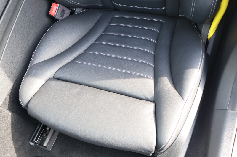 AMG Cクラス C43 4MATIC 　後期型 AMGｽﾀｲﾘﾝｸﾞPKG ﾚｰﾀﾞｰｾｰﾌﾃｨPKG ｴｱﾊﾞﾗﾝｽPKG ﾊﾟﾉﾗﾏSR ﾌﾞﾗｯｸ革 ｼｰﾄﾋｰﾀ 純正10.25ｲﾝﾁﾅﾋﾞ地ﾃﾞｼﾞ ｺｯｸﾋﾟｯﾄDisp AppleCarPlay Burmesterｻﾗｳﾝﾄﾞ Bﾓﾆﾀｰ 電動Rｹﾞｰﾄ ﾌｯﾄﾄﾗﾝｸOP KW車高調 AMG19ｲﾝﾁAW　2年保証