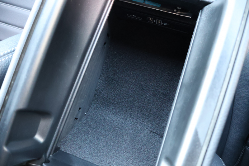 メルセデスベンツ Cクラス C220d ｽﾃｰｼｮﾝﾜｺﾞﾝ AVG AMGﾗｲﾝ 　後期型 AMGｽﾀｲﾘﾝｸﾞPKG ﾚｰﾀﾞｰｾｰﾌﾃｨPKG ｴｱﾊﾞﾗﾝｽPKG 黒革 ｼｰﾄﾋｰﾀ 純正10.25ｲﾝﾁﾅﾋﾞ地ﾃﾞｼﾞ ｺｯｸﾋﾟｯﾄDisp AppleCarPlay Burmesterｻﾗｳﾝﾄﾞ Bﾓﾆﾀｰ 電動Rｹﾞｰﾄ ﾌｯﾄﾄﾗﾝｸOP AMG18ｲﾝﾁAW　2年保証