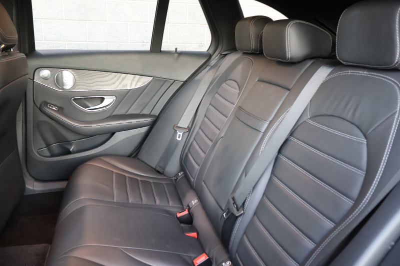 メルセデスベンツ Cクラス C220d ｽﾃｰｼｮﾝﾜｺﾞﾝ AVG AMGﾗｲﾝ 　後期型 AMGｽﾀｲﾘﾝｸﾞPKG ﾚｰﾀﾞｰｾｰﾌﾃｨPKG ｴｱﾊﾞﾗﾝｽPKG 黒革 ｼｰﾄﾋｰﾀ 純正10.25ｲﾝﾁﾅﾋﾞ地ﾃﾞｼﾞ ｺｯｸﾋﾟｯﾄDisp AppleCarPlay Burmesterｻﾗｳﾝﾄﾞ Bﾓﾆﾀｰ 電動Rｹﾞｰﾄ ﾌｯﾄﾄﾗﾝｸOP AMG18ｲﾝﾁAW　2年保証