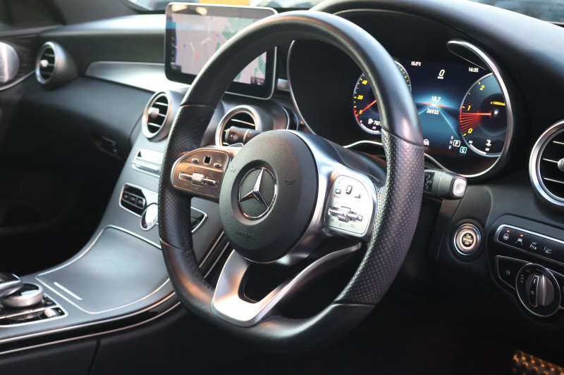 メルセデスベンツ Cクラス C220d ｽﾃｰｼｮﾝﾜｺﾞﾝ AVG AMGﾗｲﾝ 　後期型 AMGｽﾀｲﾘﾝｸﾞPKG ﾚｰﾀﾞｰｾｰﾌﾃｨPKG ｴｱﾊﾞﾗﾝｽPKG 黒革 ｼｰﾄﾋｰﾀ 純正10.25ｲﾝﾁﾅﾋﾞ地ﾃﾞｼﾞ ｺｯｸﾋﾟｯﾄDisp AppleCarPlay Burmesterｻﾗｳﾝﾄﾞ Bﾓﾆﾀｰ 電動Rｹﾞｰﾄ ﾌｯﾄﾄﾗﾝｸOP AMG18ｲﾝﾁAW　2年保証