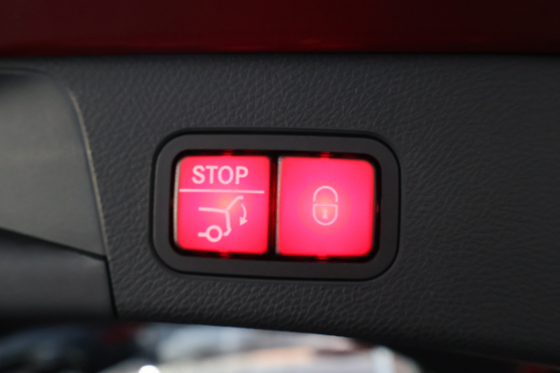 メルセデスベンツ Cクラス C220d ｽﾃｰｼｮﾝﾜｺﾞﾝ AVG AMGﾗｲﾝ 　後期型 AMGｽﾀｲﾘﾝｸﾞPKG ﾚｰﾀﾞｰｾｰﾌﾃｨPKG ｴｱﾊﾞﾗﾝｽPKG 黒革 ｼｰﾄﾋｰﾀ 純正10.25ｲﾝﾁﾅﾋﾞ地ﾃﾞｼﾞ ｺｯｸﾋﾟｯﾄDisp AppleCarPlay Burmesterｻﾗｳﾝﾄﾞ Bﾓﾆﾀｰ 電動Rｹﾞｰﾄ ﾌｯﾄﾄﾗﾝｸOP AMG18ｲﾝﾁAW　2年保証