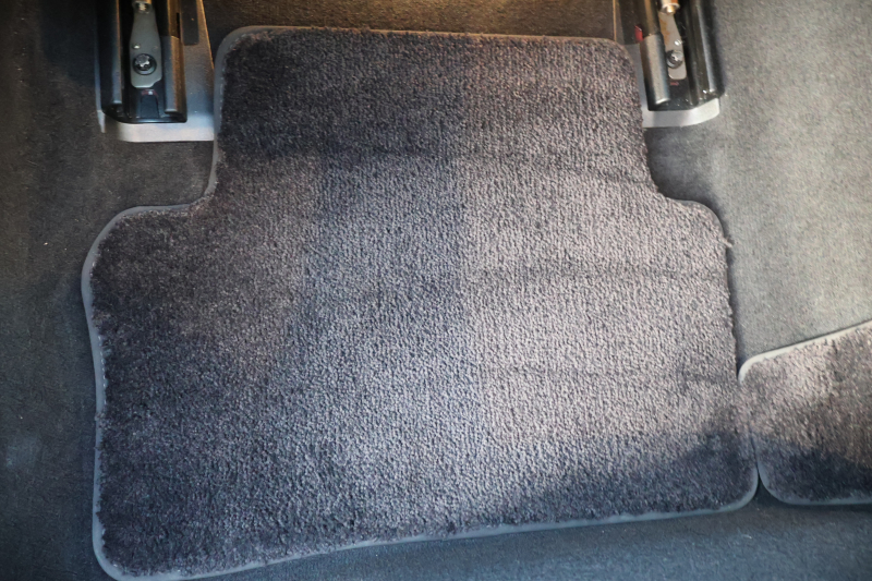 メルセデスベンツ Eクラス E220d 4MATIC ｵｰﾙﾃﾚｲﾝ　 中期型 ｴｸｽｸﾙｰｼﾌﾞPKG ﾚｰﾀﾞｰｾｰﾌﾃｨPKG ｴｱﾊﾞﾗﾝｽPKG ﾊﾟﾉﾗﾏSR ｷｰﾚｽGO ﾌﾞﾗｯｸ革 ｼｰﾄﾋｰﾀｰ ﾍﾞﾝﾁﾚｰﾀｰ 12.3ｲﾝﾁﾅﾋﾞ地ﾃﾞｼﾞ 360°ｶﾒﾗ Burmester Applecarplay 電動Rｹﾞｰﾄ HUD 専用19ｲﾝﾁAW　2年保証