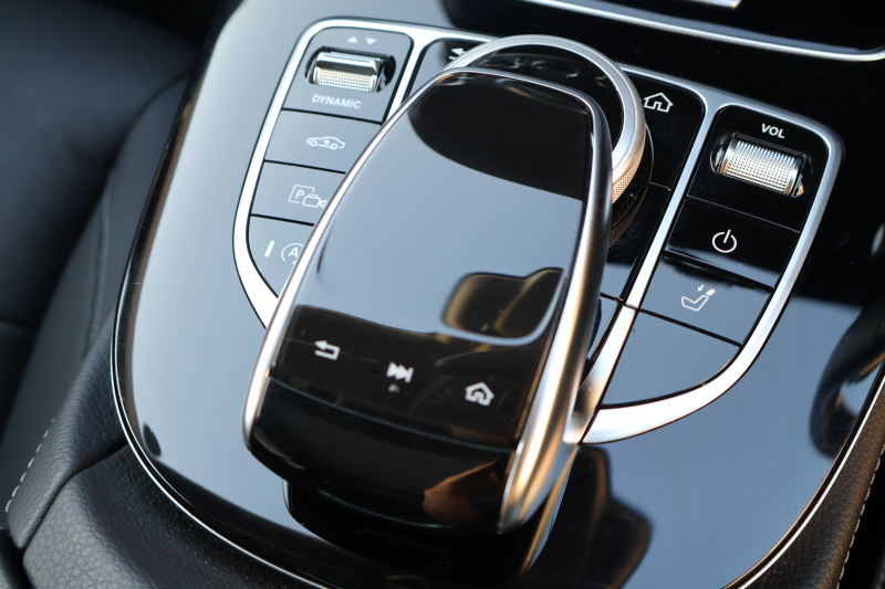 メルセデスベンツ Eクラス E220d 4MATIC ｵｰﾙﾃﾚｲﾝ　 中期型 ｴｸｽｸﾙｰｼﾌﾞPKG ﾚｰﾀﾞｰｾｰﾌﾃｨPKG ｴｱﾊﾞﾗﾝｽPKG ﾊﾟﾉﾗﾏSR ｷｰﾚｽGO ﾌﾞﾗｯｸ革 ｼｰﾄﾋｰﾀｰ ﾍﾞﾝﾁﾚｰﾀｰ 12.3ｲﾝﾁﾅﾋﾞ地ﾃﾞｼﾞ 360°ｶﾒﾗ Burmester Applecarplay 電動Rｹﾞｰﾄ HUD 専用19ｲﾝﾁAW　2年保証