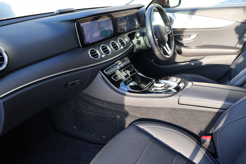メルセデスベンツ Eクラス E220d 4MATIC ｵｰﾙﾃﾚｲﾝ　 中期型 ｴｸｽｸﾙｰｼﾌﾞPKG ﾚｰﾀﾞｰｾｰﾌﾃｨPKG ｴｱﾊﾞﾗﾝｽPKG ﾊﾟﾉﾗﾏSR ｷｰﾚｽGO ﾌﾞﾗｯｸ革 ｼｰﾄﾋｰﾀｰ ﾍﾞﾝﾁﾚｰﾀｰ 12.3ｲﾝﾁﾅﾋﾞ地ﾃﾞｼﾞ 360°ｶﾒﾗ Burmester Applecarplay 電動Rｹﾞｰﾄ HUD 専用19ｲﾝﾁAW　2年保証