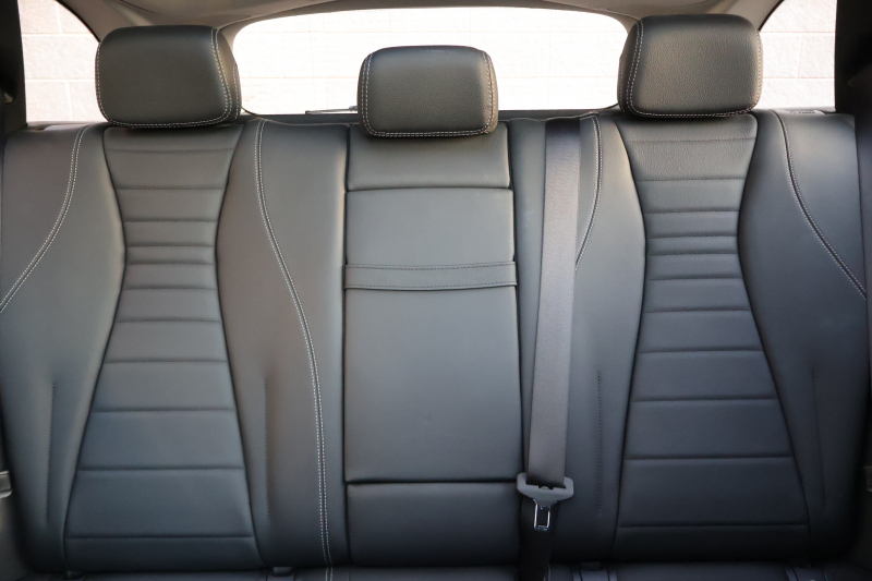 メルセデスベンツ Eクラス E220d 4MATIC ｵｰﾙﾃﾚｲﾝ　 中期型 ｴｸｽｸﾙｰｼﾌﾞPKG ﾚｰﾀﾞｰｾｰﾌﾃｨPKG ｴｱﾊﾞﾗﾝｽPKG ﾊﾟﾉﾗﾏSR ｷｰﾚｽGO ﾌﾞﾗｯｸ革 ｼｰﾄﾋｰﾀｰ ﾍﾞﾝﾁﾚｰﾀｰ 12.3ｲﾝﾁﾅﾋﾞ地ﾃﾞｼﾞ 360°ｶﾒﾗ Burmester Applecarplay 電動Rｹﾞｰﾄ HUD 専用19ｲﾝﾁAW　2年保証