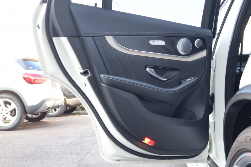 AMG GLCクーペ GLC63S 4MATIC+ ｸｰﾍﾟ　ﾚｻﾞｰｴｸｽｸﾙｰｼﾌﾞPKG ｴｱﾊﾞﾗﾝｽPKG ﾚｰﾀﾞｰｾｰﾌﾃｨPKG 1ｵｰﾅｰ ｶﾞﾗｽSR 黒ﾅｯﾊﾟ革ｼｰﾄ ｼｰﾄﾋｰﾀｰ 純正ﾅﾋﾞ地ﾃﾞｼﾞ 360度ｶﾒﾗｼｽﾃﾑ PTS Burmester HUD 電動Rｹﾞｰﾄ LEDﾍｯﾄﾞﾗｲﾄ ﾊﾟﾅﾒﾘｶｰﾅｸﾞﾘﾙ AMG21ｲﾝﾁAW　2年保証