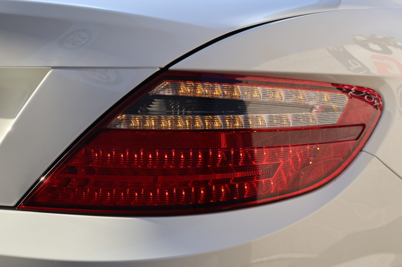 メルセデスベンツ SLKクラス SLK200 ﾚｰﾀﾞｰｾｰﾌﾃｨｴﾃﾞｨｼｮﾝ　限定100台 AMGｽﾎﾟｰﾂPKG ﾚｰﾀﾞｰｾｰﾌﾃｨPKG ﾏｼﾞｯｸｽｶｲｺﾝﾄﾛｰﾙﾊﾞﾘｵR ﾍﾞﾝｶﾞﾙﾚｯﾄﾞﾅｯﾊﾟ革 ｼｰﾄﾋｰﾀｰ 純正ﾅﾋﾞ地ﾃﾞｼﾞ Bﾓﾆﾀｰ ECOｽﾄｯﾌﾟ ｷｾﾉﾝﾍｯﾄﾞ AMG18AW　2年保証