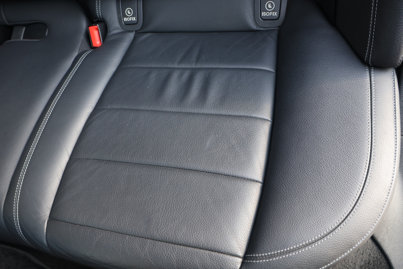 メルセデスベンツ Eクラス E220d 4MATIC ｵｰﾙﾃﾚｲﾝ(ISG搭載ﾓﾃﾞﾙ)　後期型 ｴｸｽｸﾙｰｼﾌﾞPKG ｴﾅｼﾞｬｲｼﾞﾝｸﾞPKG ﾚｰﾀﾞｰｾｰﾌﾃｨPKG 1ｵｰﾅｰ ﾊﾟﾉﾗﾏSR ﾌﾞﾗｯｸ革 ｼｰﾄﾋｰﾀ ﾍﾞﾝﾁﾚｰﾀ MBUX ARﾅﾋﾞｹﾞｰｼｮﾝ Burmester ﾜｲﾔﾚｽﾁｬｰｼﾞﾝｸﾞ HUD ｴｱｻｽ 純正19ｲﾝﾁAW　新車保証