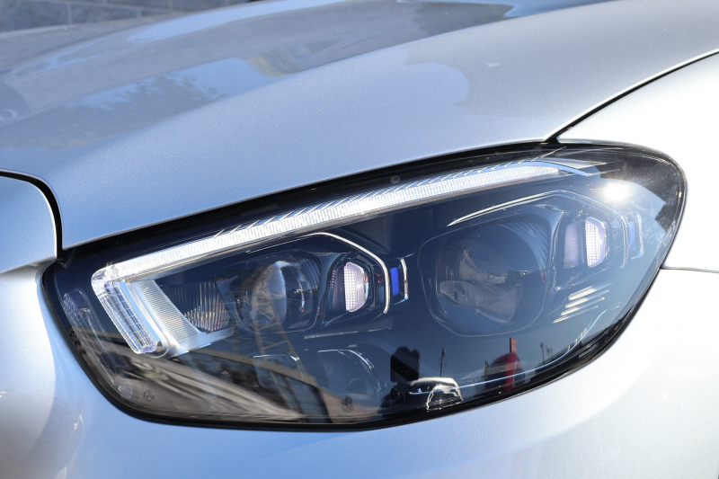 メルセデスベンツ Eクラス E220d 4MATIC ｵｰﾙﾃﾚｲﾝ(ISG搭載ﾓﾃﾞﾙ)　後期型 ｴｸｽｸﾙｰｼﾌﾞPKG ｴﾅｼﾞｬｲｼﾞﾝｸﾞPKG ﾚｰﾀﾞｰｾｰﾌﾃｨPKG 1ｵｰﾅｰ ﾊﾟﾉﾗﾏSR ﾌﾞﾗｯｸ革 ｼｰﾄﾋｰﾀ ﾍﾞﾝﾁﾚｰﾀ MBUX ARﾅﾋﾞｹﾞｰｼｮﾝ Burmester ﾜｲﾔﾚｽﾁｬｰｼﾞﾝｸﾞ HUD ｴｱｻｽ 純正19ｲﾝﾁAW　新車保証